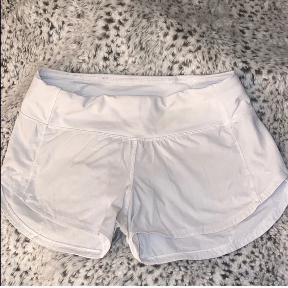 Lululemon speed up shorts 2.5 inseam